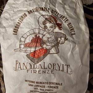 This is the place you are looking for for the cantucci at Mercato Centrale in Florence