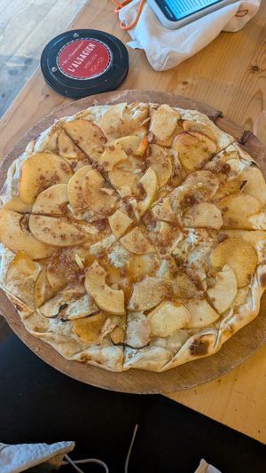 Sweet Flammkuchen at L'alsacien in Dijon