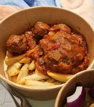 Albóndigas veganas con papas fritas at El Rincón de Marcos - Firgas in Gran Canaria