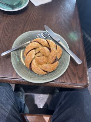 Actually cinnamon bun was ok  at Photo Book Café in London