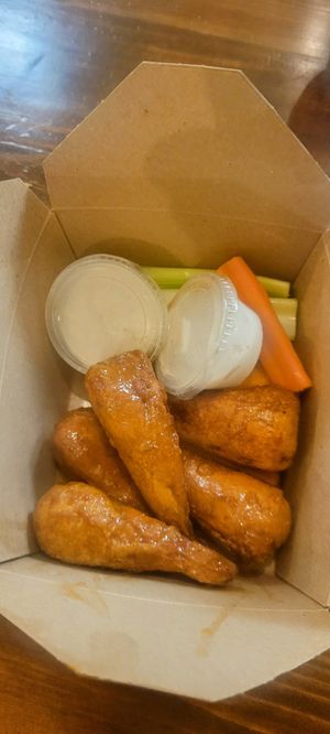 Wings with Boss sauce #Veganuary at Squatcho's in Rochester