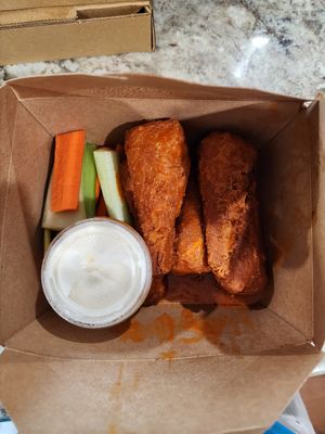 Wings at Squatcho's in Rochester