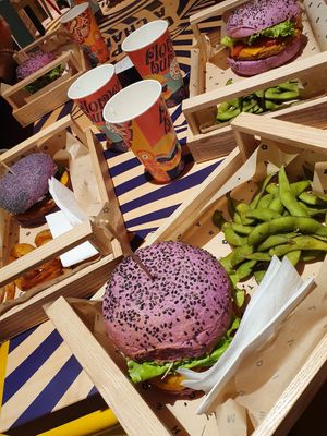 Burgers at Flower Burger in Trento