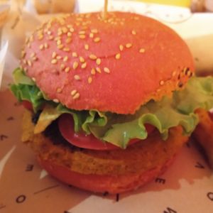  at Flower Burger in Trento