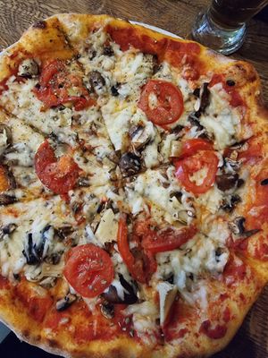 Mega-vega pizza w/ vegan cheese at Rizzo Pizza Pizzéria és Étterem in Esztergom