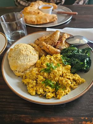  at Donna Jean - Sherman Oaks in Sherman Oaks