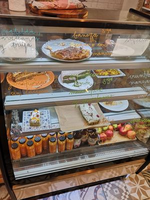 Las tartas 😍 at Lavaysalt in Gran Canaria