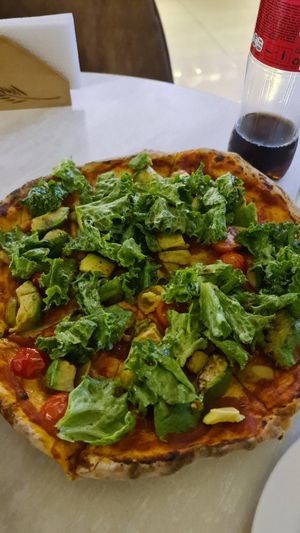 Pizza Vegano at La Chuta in Aguas Calientes
