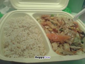 Wok - tofu stir fry with brown rice. Overcooked, mushy, room temperature.  at Green Point in Zagreb