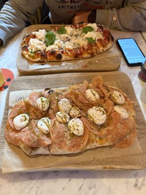 Morta vega and La citta in the background. Both delicious 👌 Best vegan cheese substitutes I’ve eaten in a long time. The vegan mortadela is also very tasty.   at Pizzeria Piccola in Ljubljana
