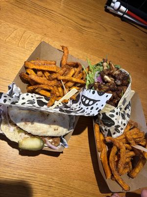 V wings were great  at VegeDub in Dubrovnik