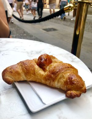 Berry croissant   at Cioccolatitaliani in Milan