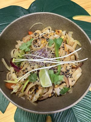 Mee goreng  at TROPICOOL in Madrid