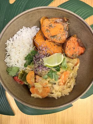 Curry  at TROPICOOL in Madrid