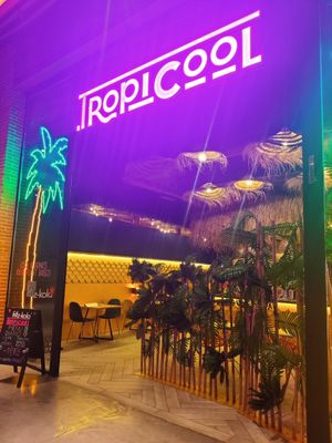 Entrance at TROPICOOL in Madrid