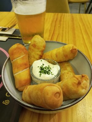 Tequeños with tartara sauce at TROPICOOL in Madrid
