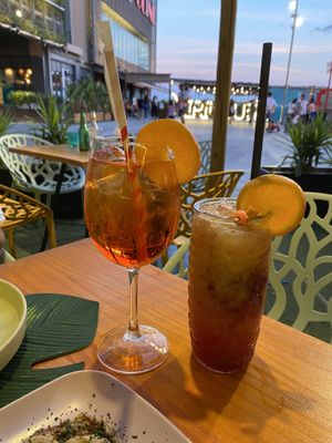 CÓCTELES   at TROPICOOL in Madrid