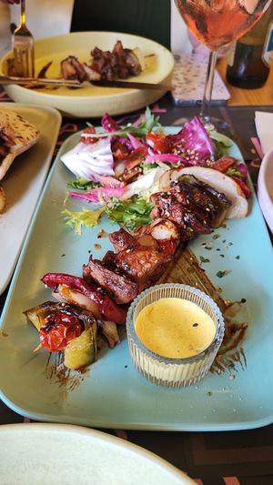 Brochetas at TROPICOOL in Madrid