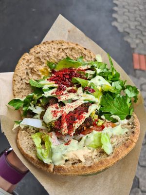 Frankfurter Falafel at Rashcook Falafel in Frankfurt