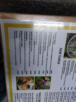 Starters to check if vegan at Thai House in Ariana