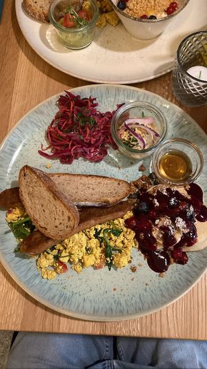 Ultimate breakfast: tasty but too small of a portion for the price paid  at Emmi's Kitchen - Schwabing in Munich