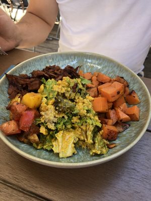 Spicy Passion bowl   at Emmi's Kitchen - Schwabing in Munich