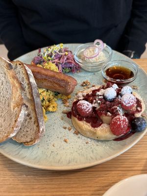 Ultimate Frühstück  at Emmi's Kitchen - Schwabing in Munich