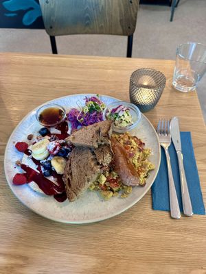 Ultimate breakfast  at Emmi's Kitchen - Schwabing in Munich