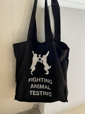 You can tell that I’ve been using this bag A LOT! Very high quality  #Veganuary at LUSH in Chiang Mai