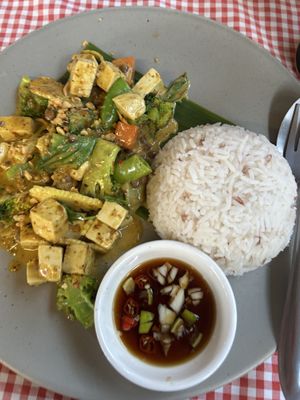   at Spring Rolls Lanta in Koh Lanta