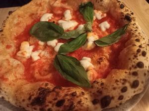 Vegan margherita at Basils in Brussels