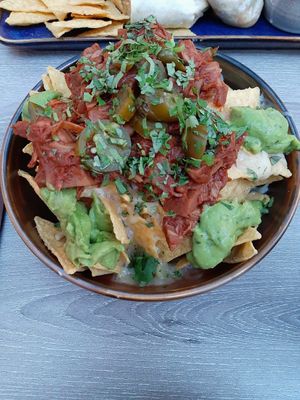 Nachos with almond cheese at La Burrita in Munich