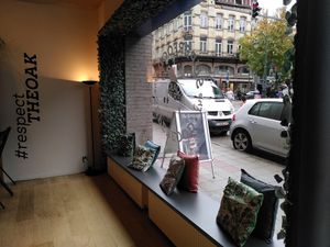 Small Sitting area at Oakberry in Brussels