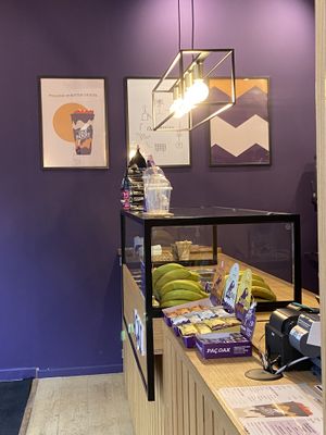 Bar  at Oakberry in Brussels