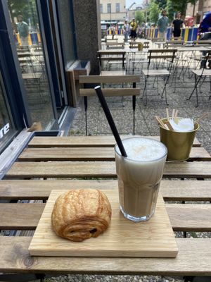 Vegan pain au chocolat and iced oat lattee  at MIR concept store... coffee and more in Brussels