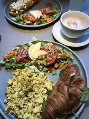 Vegan breakfast  at Katzentempel - Hamburg in Hamburg