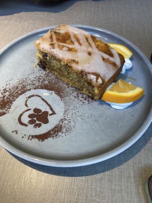 Carrot cake  at Katzentempel - Hamburg in Hamburg