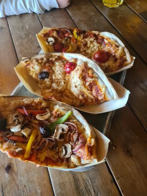 Pizza (: at StrandPauli in Hamburg