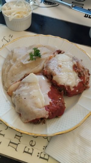 Madallon vegano de lentejas at Librería Puro Verso in Montevideo