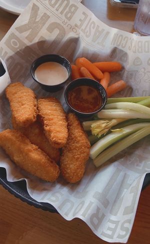 beyond wings (ranch not vegan)  at Rock & Brews in Buena Park