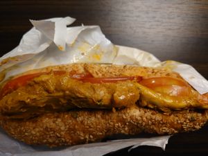“Chicken” tandori sandwich  at Te Cor Gentil テコールジャンティー in Tokyo