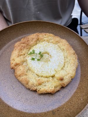 Pineapple dessert   at Te Cor Gentil テコールジャンティー in Tokyo