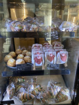 Custard brioche- recommend!  at Te Cor Gentil テコールジャンティー in Tokyo