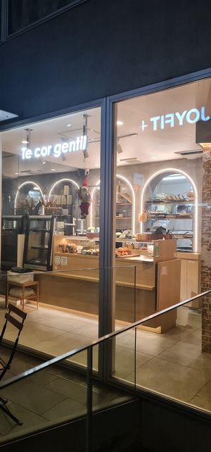  at Te Cor Gentil テコールジャンティー in Tokyo