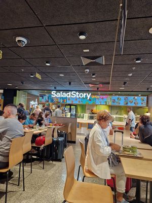  at WAW - Salad Story - Gate 32 in Warsaw