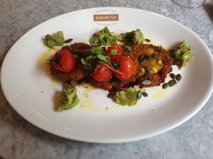 Sweetcorn Fritters & Smashed Avocado (ve)
Harissa & maple dressing, confit tomatoes, spring onion. at Browns in Wilmslow