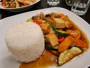 Vegetables,  tofu in vegan ouster sauce at Enjoy Saigon in Bergen