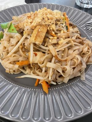 Pad Thai  at Enjoy Saigon in Bergen
