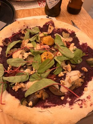 New vegan pizza. With purple cabbage and Zucchini.   at Antica Pizzeria Nennillo - Belgisches Viertel in Cologne