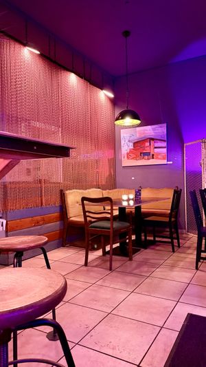   at tschüüüsch - Vriends & Cosy Comfort Food in Berlin